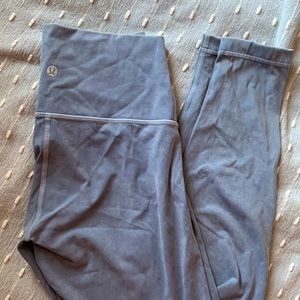 Lululemon WU 28” washed moon blue size 6